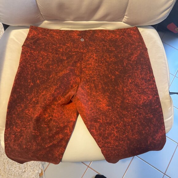 Lululemon Wunder Train High-Rise Tight 25" - Size 20 - Picture 2 of 9